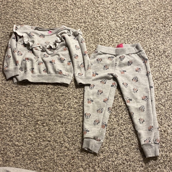 Disney Junior Minnie Mouse toddler matching set | size: 3T - Picture 2 of 8